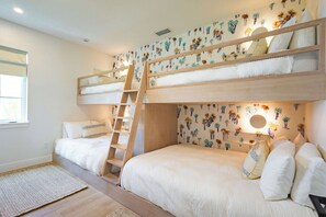 6 Schlafzimmer, Bügeleisen/Bügelbrett, WLAN, Bettwäsche