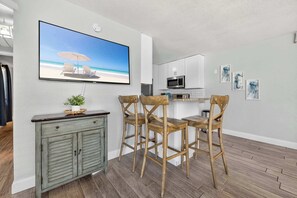 Dining - Winter Rates! Miramar Beach Oasis (Miramar Beach)