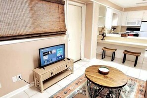 House, 3 Bedrooms | Interior