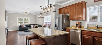 Game Day Getaway Near Texas A&m 4 Bedroom Home