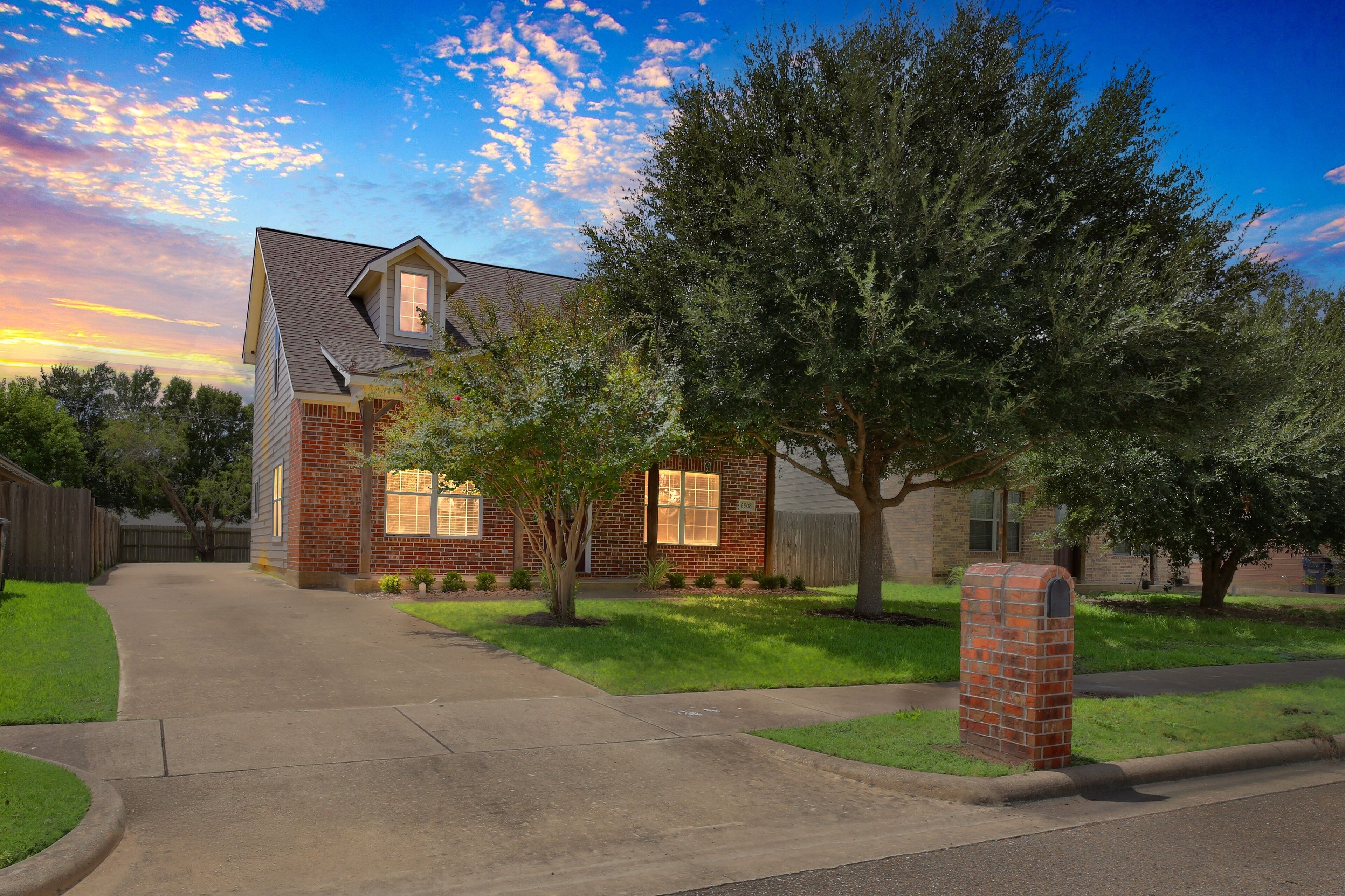 Rumah, 4 kamar tidur | Eksterior