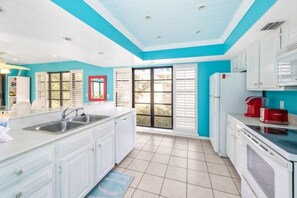 شقة - غرفتا نوم | مطبخ خاص