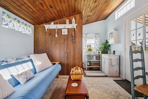Cabana, 1 quarto | Área de estar