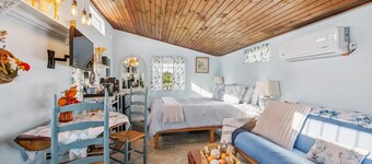 Cozy Tiny Home Retreat On Shenandoah Valley Farm 1 Bedroom Cabin