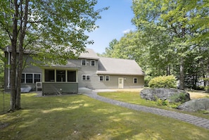 House, 5 Bedrooms | Exterior