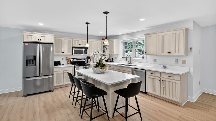 Gray Woodland Escape Golf, Pool & Cinema 5 Bedroom Home