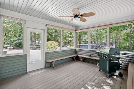 House, 5 Bedrooms | Outdoor dining