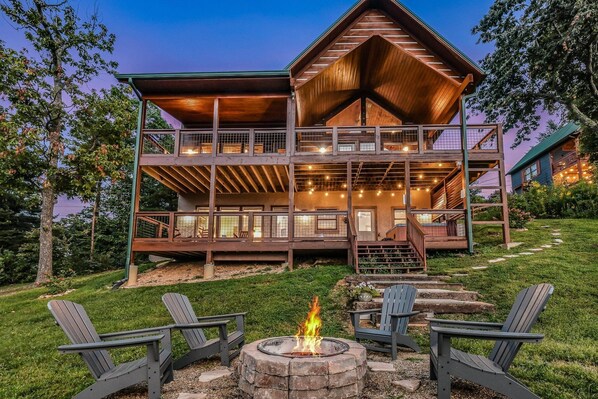 Cabin, 2 Bedrooms | Terrace/patio - Panoramic Pointe 2 Bedroom Cabin (Sevierville)