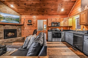 Cabin, 2 Bedrooms | Interior - Panoramic Pointe 2 Bedroom Cabin (Sevierville)