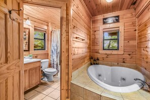 Cabin, 2 Bedrooms | Bathroom | Towels - The Smoky Pines 2 Bedroom Cabin (Sevierville)