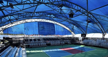 105th with Pool 654 3 bedroom 2 bedroom Remodel in works 3 Home