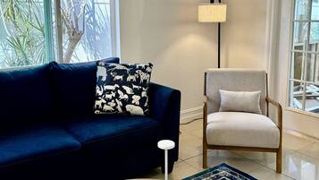 Rumah, 3 kamar tidur | Area keluarga | Smart TV