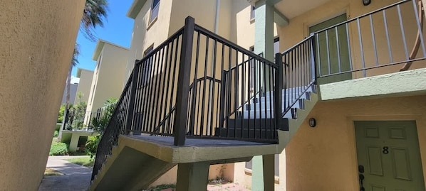 Condo, 2 Bedrooms | Exterior