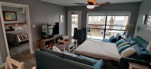 Condo, 2 Bedrooms | Living area