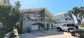 Exterior - Bay View Great Deck Pool 2 Levels & 3 Bedr 3 Bedroom Condo (South Padre Island)
