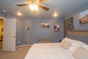 3 bedrooms, desk, iron/ironing board, WiFi