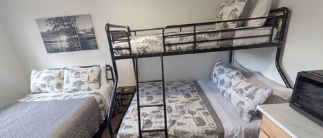 Wifi gratis y ropa de cama