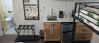 South of the Border VT Room 6