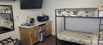 South of the Border VT Room 6