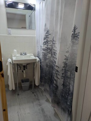 Hair dryer, towels