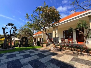 Kamar Double Standar, balkon, pemandangan laut | Eksterior