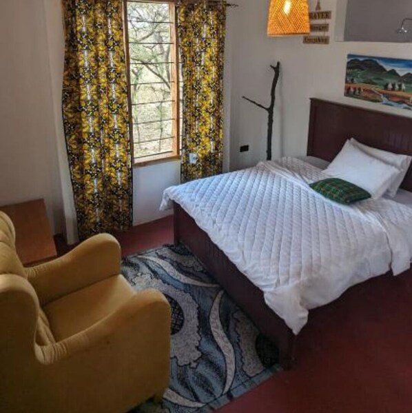 1 bedroom, WiFi, bed sheets - Double G safaris and Camp Mikumi - Superior Single Room (Mikumi)
