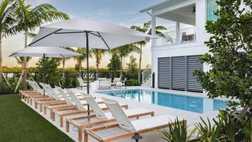 6 habitaciones y acceso a internet