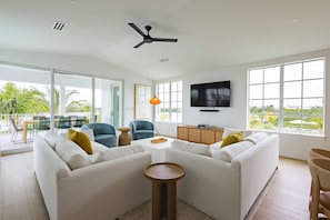 6 habitaciones y acceso a internet