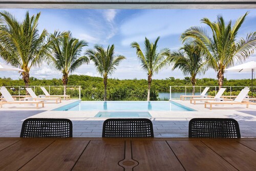 The Fairhaven House at Solaire Lunara Bay