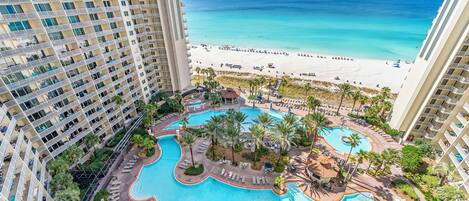 Piscine couverte, piscine chauffée