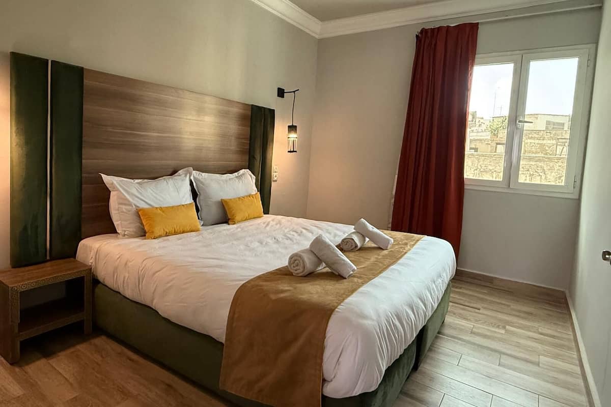 Camera Deluxe | Una scrivania, postazione laptop, Wi-Fi gratuito