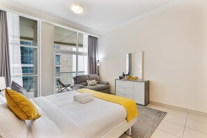 1 bedroom, in-room safe, iron/ironing board, free WiFi