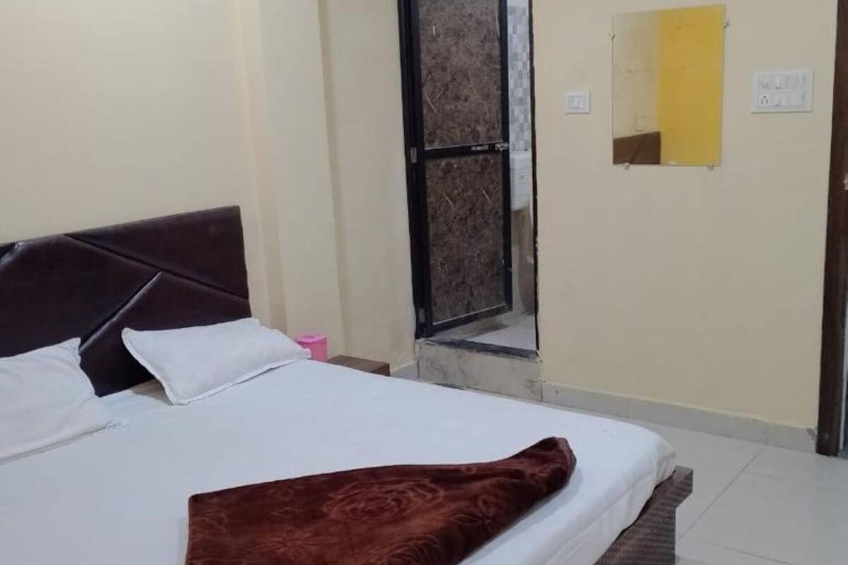 Quarto casal luxo, vista para a cidade | Wi-Fi de cortesia, roupa de cama