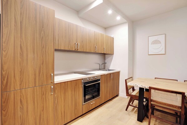 Private kitchen - Spacious Apartment - 2br/10p - Place D'italie (Paris)