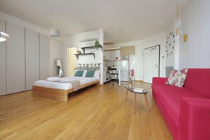 Iron/ironing board, free WiFi, bed sheets - Julie's Flat by Domus&Dimore (Rome)