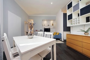 Dining - Il Rifugio di Boezio by Domus&Dimore (Rome)