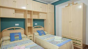 Ferienhaus, 5 Schlafzimmer, Raucher, eigener Pool