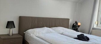 Charming Villa Stay for 2 with Lush Garden Access