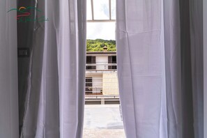 豪華三人房, 陽台 | 客房景觀