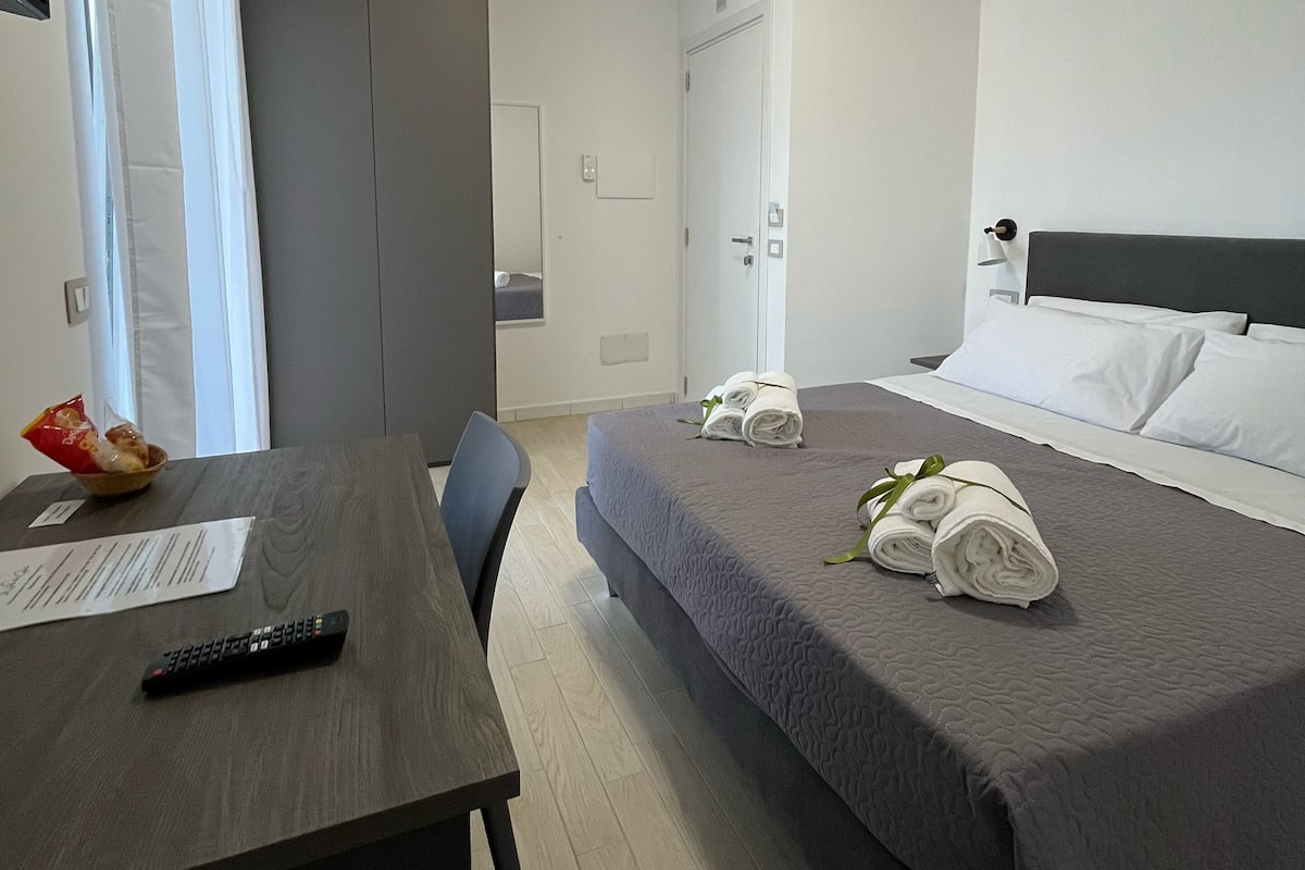 Deluxe Suite, Balcony