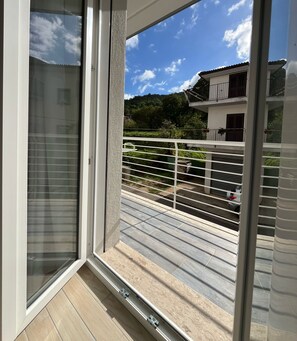 Deluxe Triple Room, Balcony