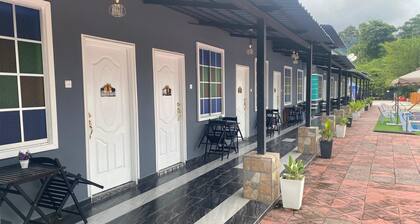 Capital O 91205 Palong Hill Chalet