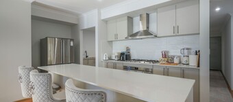 Spacious Modern Family Home Close to Swan Valley