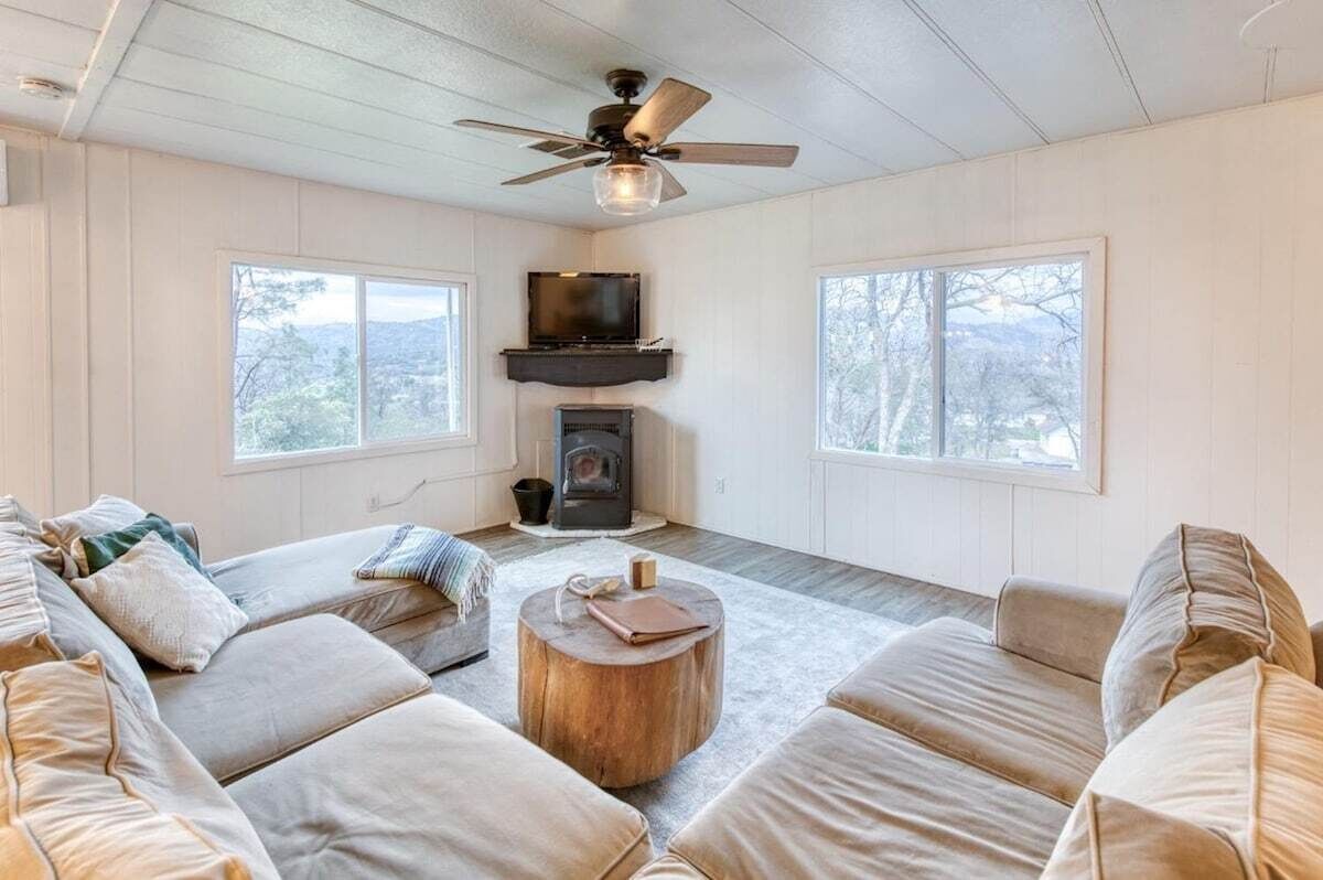 Smart TV, DVD player