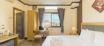 Peaceful 2 Hotel