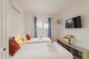 2 室のベッドルーム、アイロン / アイロン台、WiFi、ベッドシーツ
