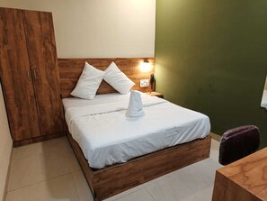 Double Room | Desk, free WiFi - GLITZ PRIME MUMBAI INN (Mumbai)