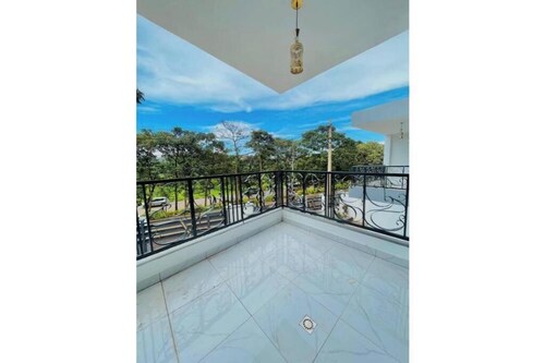 Charming 1-bedroom apartment in wonderful Kigali with AC