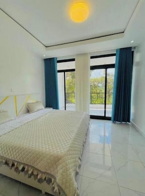 4 bedrooms, internet, bed sheets