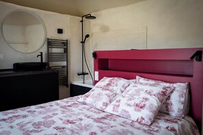 1 chambre, draps fournis